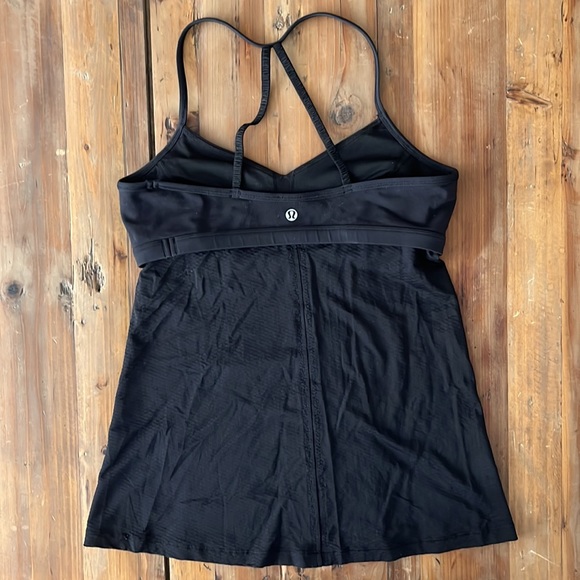 Lululemon Tank - Picture 2 of 3